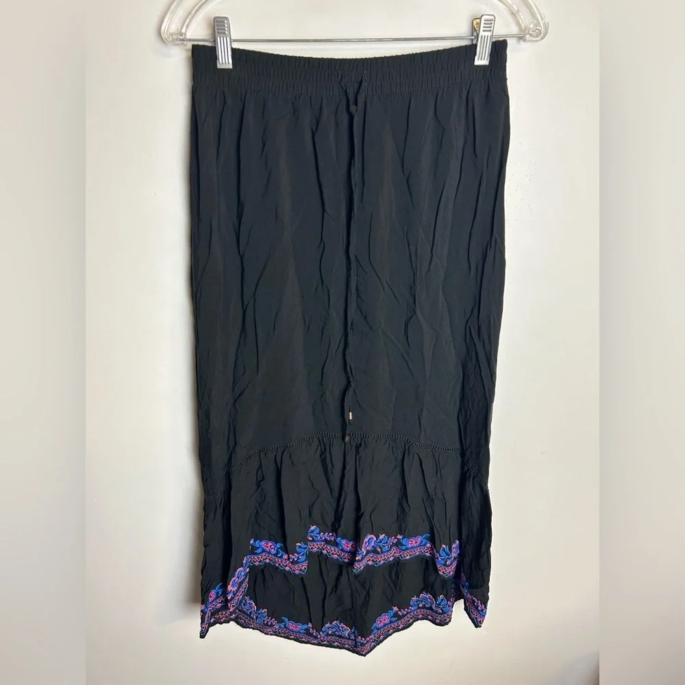 Time and Tru‎ Black Midi Skirt Size S Western Boho elastic waist Cowgirl